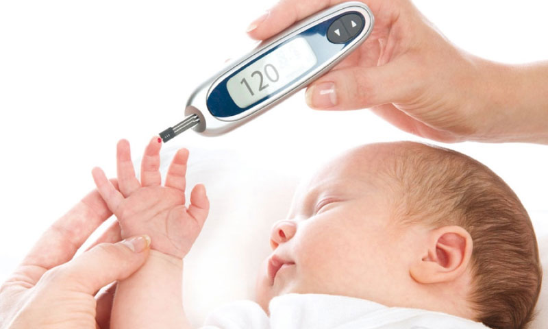 تعرف على علامات السكر عند الأطفال