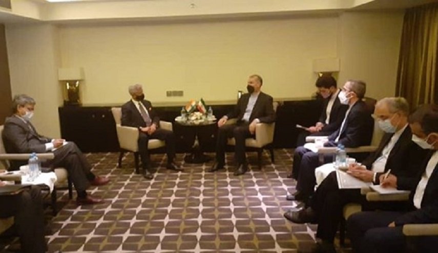 أمير عبد اللهيان يدعو في لقائه بنظيره الهندي الى تشكيل حكومة أفغانية شاملة