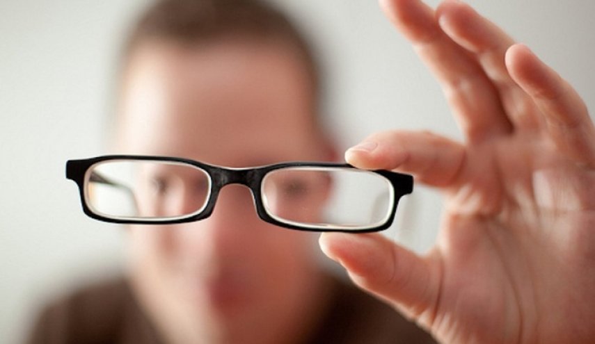 "قصر النظر" يهدد نصف سكان العالم بحلول 2050.. والسبب؟