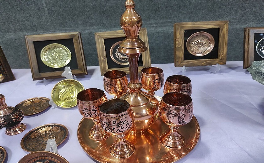 ايران.. اقامة معرض فن الحفر على النحاس في محافظة كردستان