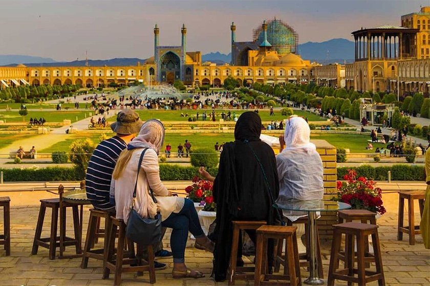 مرز‌هاي كشور به‌روي گردشگران خارجي باز شد