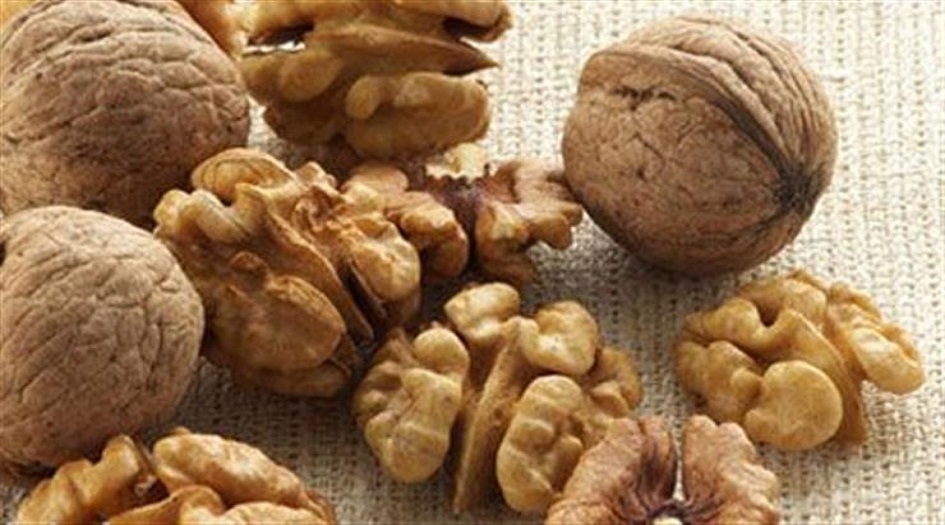 فوائد مذهلة لتناول الجوز المنقوع