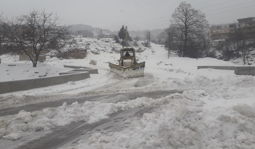 موجة من الثلوج تجتاح العديد من مناطق ايران