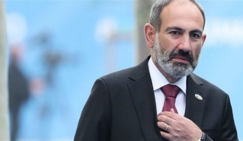 رئيس وزراء أرمينيا يتهم قوات أذربيجان بانتهاك الحدود ويقيل وزير الدفاع