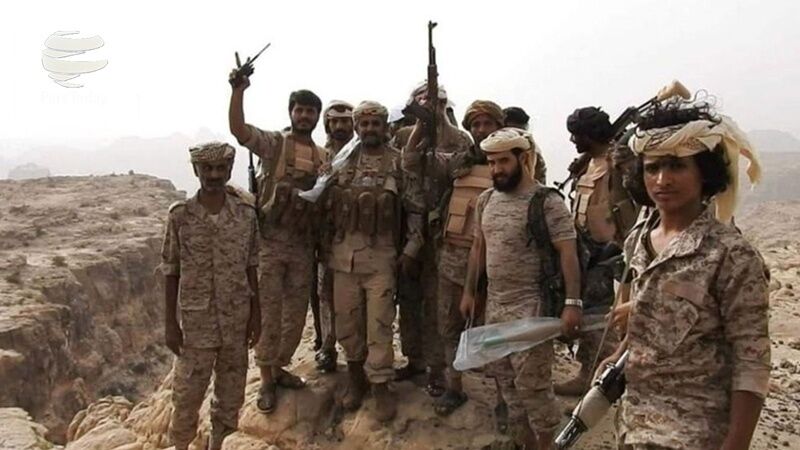 ملحق شدن ۸۰۰ تن از نظاميان دولت مستعفي يمن به انصارالله