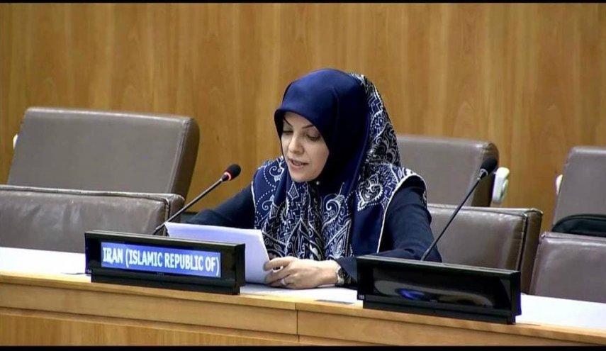 ايران تحذر من سرقة نفطها في البحر