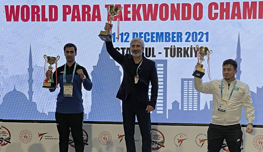 إيران تفوز بلقب الوصافة في بطولة العالم للباراتايكواندو 2021