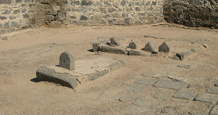 زيارت امامين حسنين عليهما السلام در روز دوشنبه 