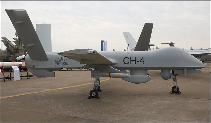 الرابعة في أقل من أسبوع... الدفاعات اليمنية تسقط طائرة تجسسية سعودية في شبوة