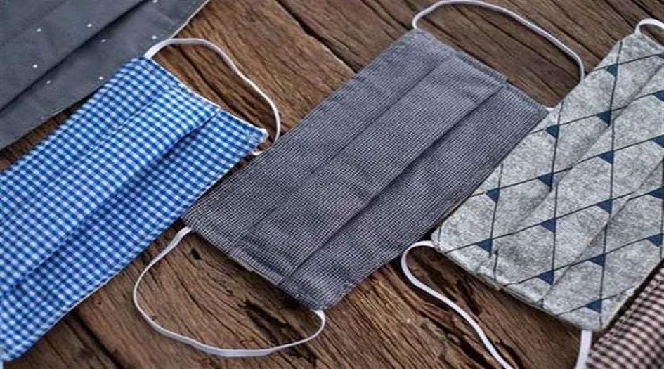 خبراء يحذرون...  الكمامة القماشية غير فعالة في مواجهة متحور “أوميكرون”