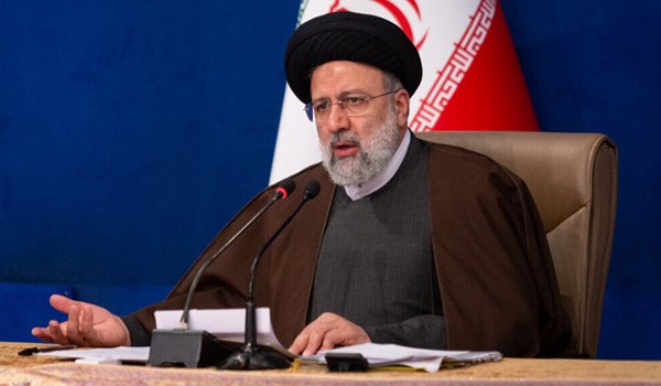 آية ‌الله رئيسي: نبذل الجهود في جبهتي "اجهاض الحظر" و"رفع الحظر"