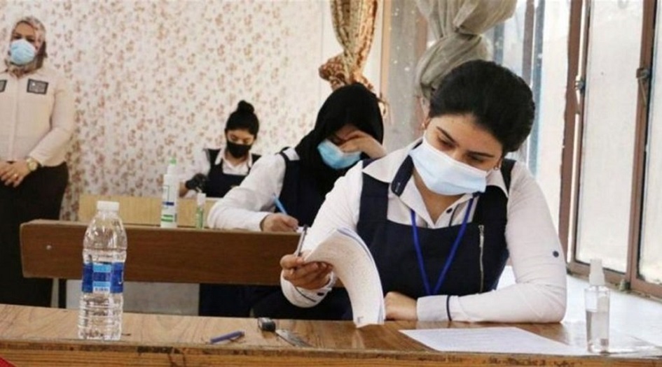 الصحة العراقية توضح موقفها بشأن ايقاف الدوام الحضوري في المدارس والجامعات