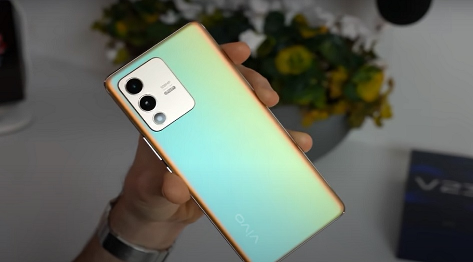 جهاز أندرويد جديد بكاميرات ممتازة يتحدى أفضل الهواتف