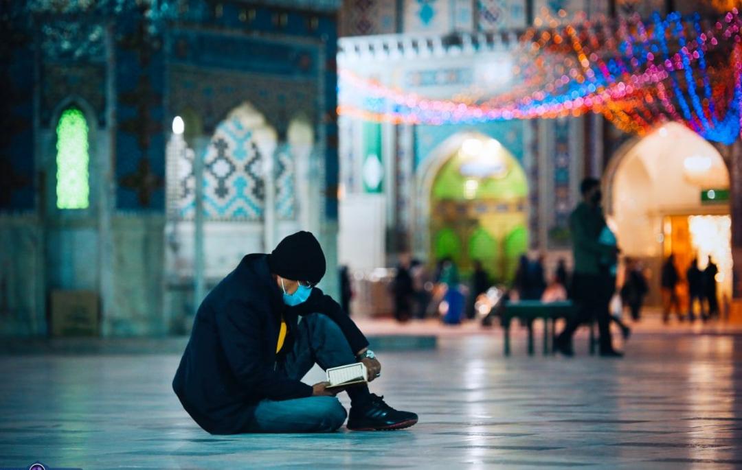 زيارت امام رضا عليه السلام  به نيابت از همراهان شبكه الكوثر 