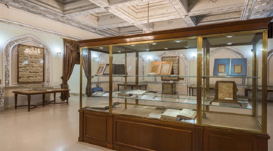 العتبة الرضوية تعرض مصحفين منسوبين للإمام الحسين والإمام السجاد (ع) 