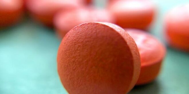 نقص الفيتامينات.. هل تعاني من المرض المتكرر والإرهاق؟