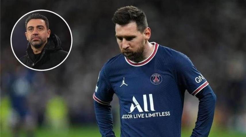 تشافي: الباب مفتوح أمام عودة ميسي إلى برشلونة