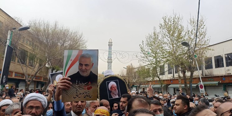 برگزاری مراسم تشییع پیکر  آیت الله ری‌شهری در آستان حضرت عبدالعظیم 