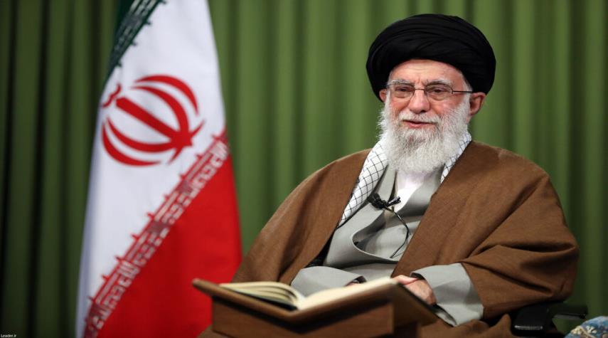 شرح الإمام الخامنئي خطبة الرسول الأكرم (ص) في دعوته الناس إلى شهر رمضان المبارك