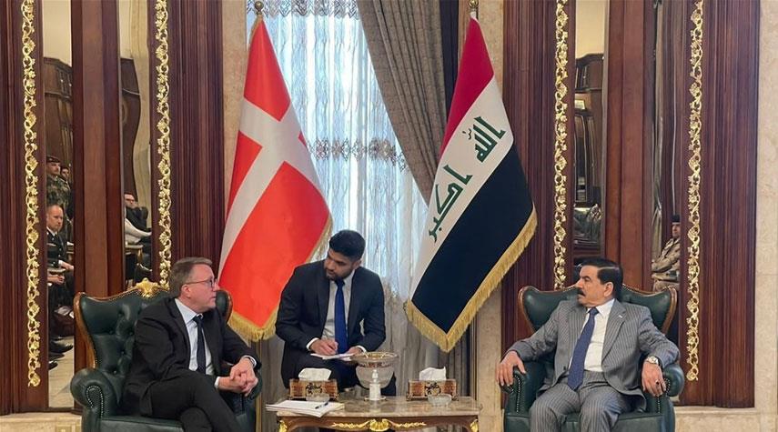 وزير الدفاع الدنماركي يصل العراق