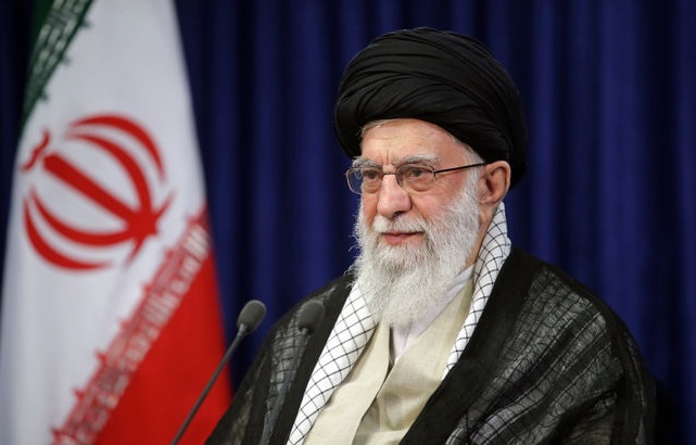 قائد الثورة: الحرس الثوري كان على وشك اعتقال "صدام"