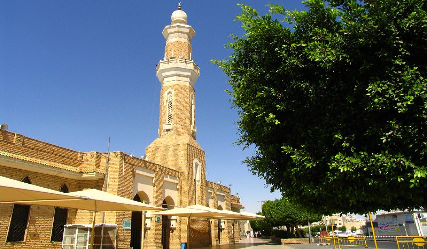 أوقات الأمساك والأذان لمدينة القطيف ليوم الأثنين