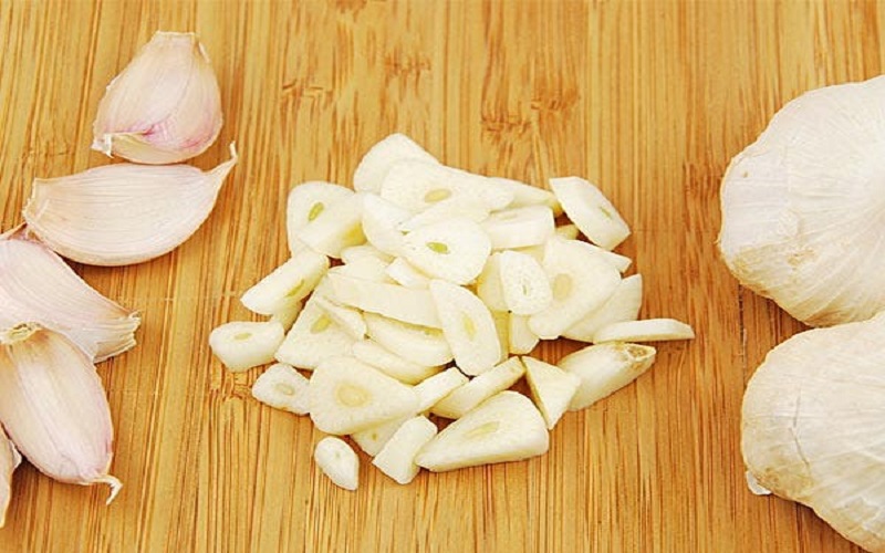 الثوم المبرعم.. فوائده تفوق التوقعات