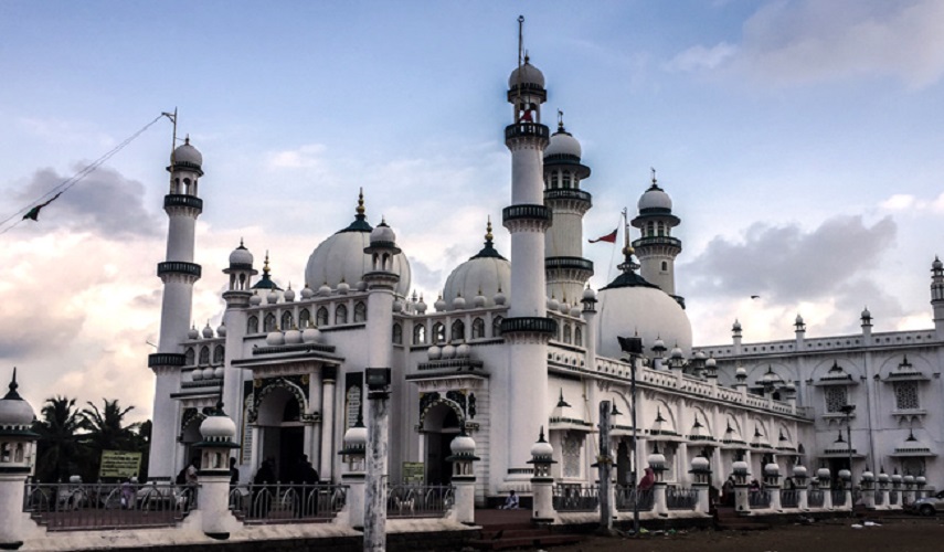 أوقات الأمساك والأذان للعاصمة الهندية نيودلهي ليوم الأربعاء