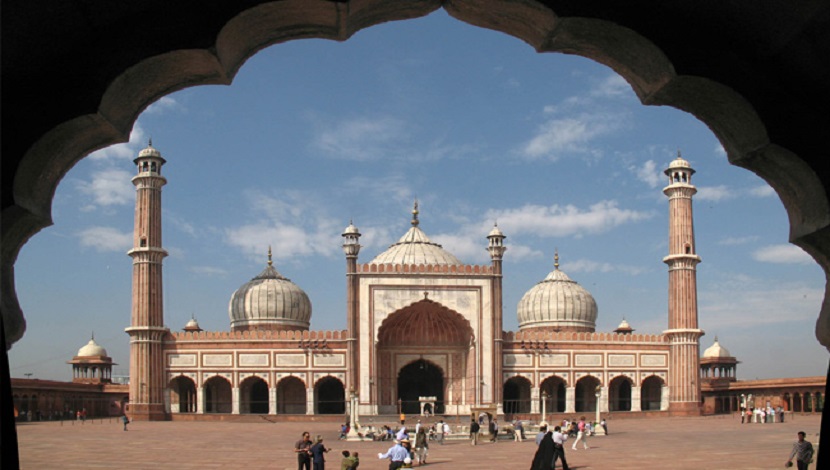 أوقات الأمساك والأذان للعاصمة الهندية نيودلهي ليوم السبت