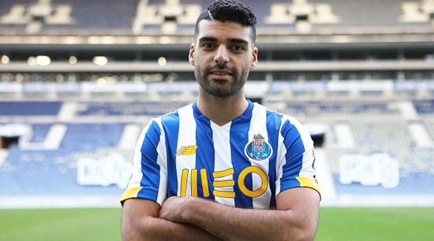 الايراني طارمي يحصد جائزة لاعب الشهر في فريق بورتو البرتغالي