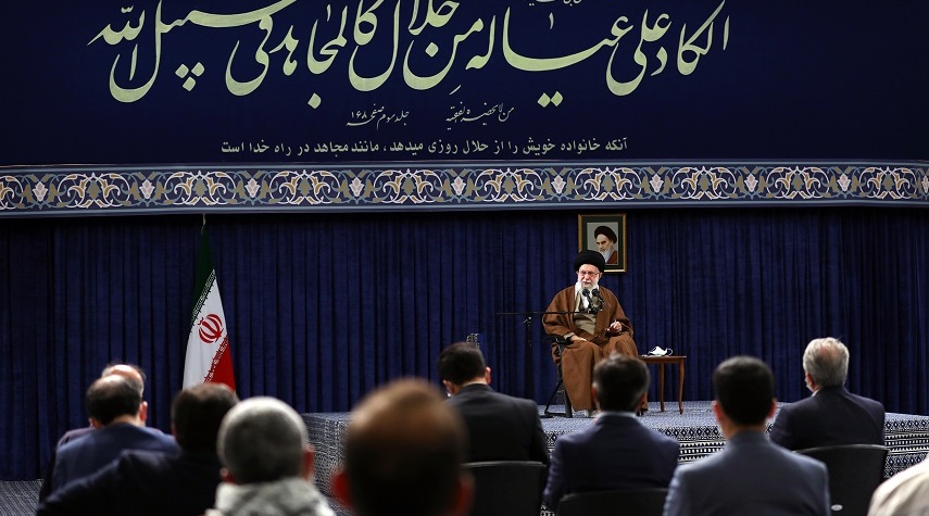 گزارش تصويري از ديدار كارگران با رهبر انقلاب +عكس