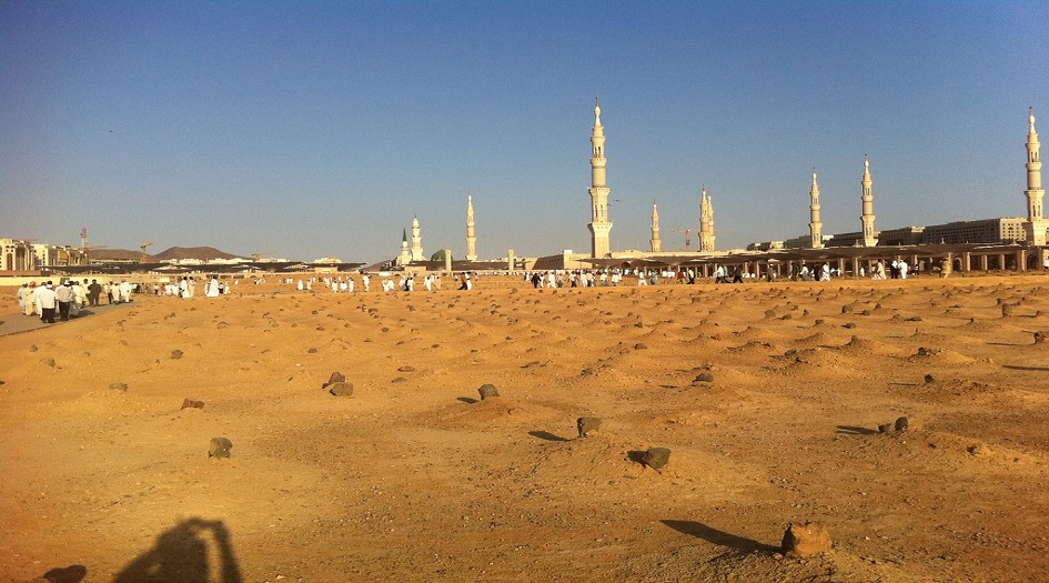  متى تأسست مقبرة البقيع الغرقد؟ 