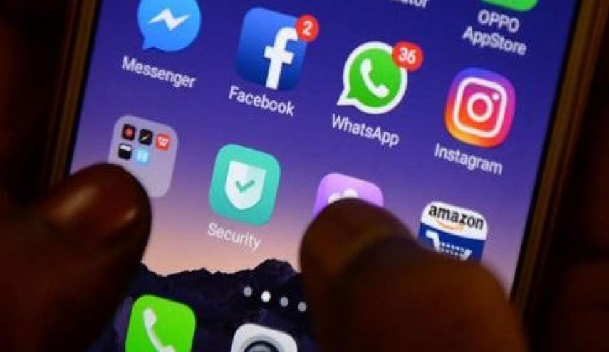 إشعاع هاتفك قد يُصيبك بمرض خطير!