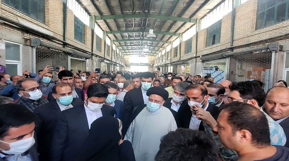 الرئيس‌ الايراني يتجول في طهران للاطلاع على الاوضاع  