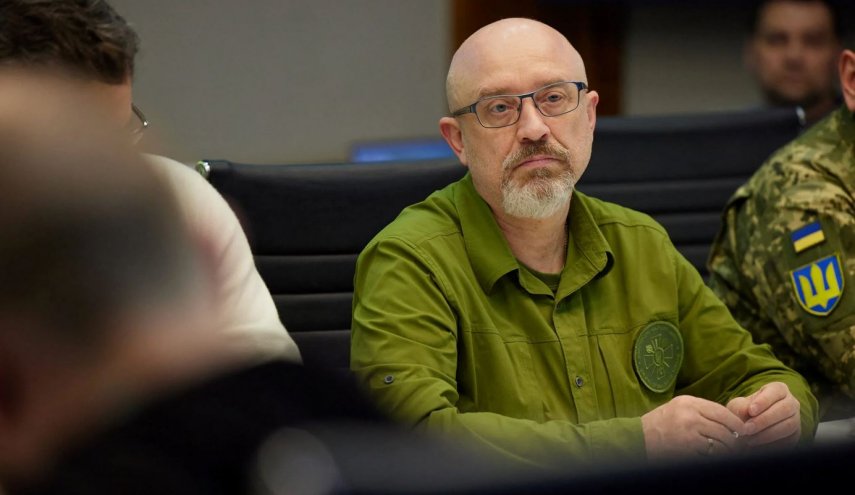  وزير دفاع أوكرانيا: الحرب تدخل مرحلة جديدة 