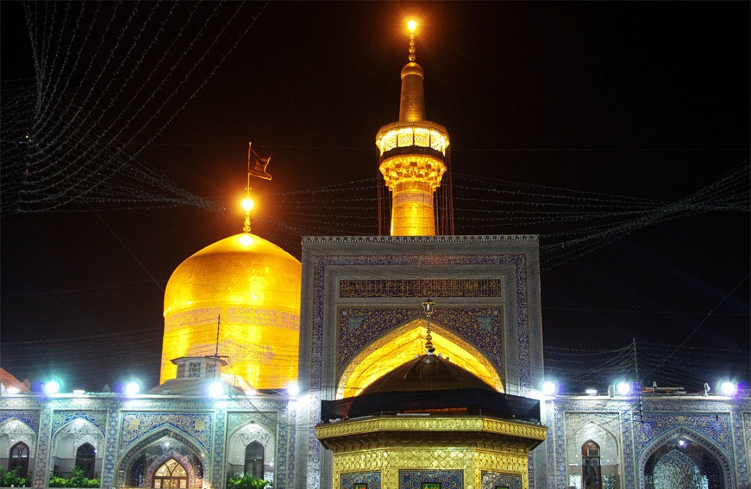 ويژه‌ برنامه‌هاي شهادت امام صادق (ع) در حرم امام رضا (ع)