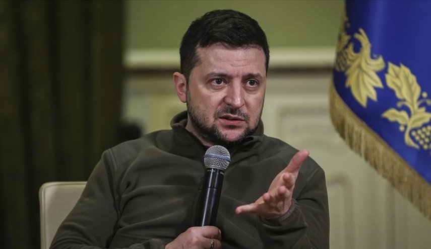  الرئيس الأوكراني: الوضع صعب جدا في دونباس وخاركوف 