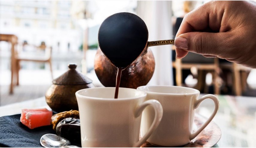 دراسة حديثة: هذا ما يفعله شرب القهوة بنا !