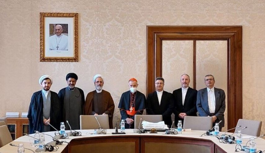 اية الله اعرافي: ضرورة التصدي للهجمات التي تستهدف الدين والاخلاق والروحانية