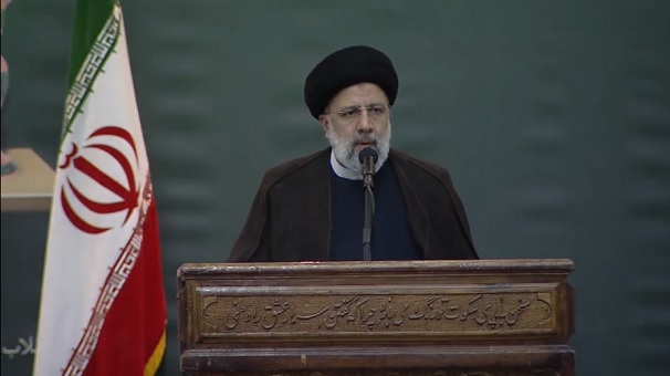 کسی که برای خدا کار کند ، هیچ گاه زیر بار ظلم نمی‌ رود