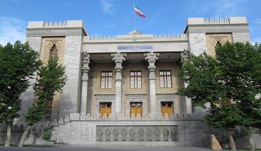  احتجاجا على الاساءة للنبي (ص)..الخارجية الايرانية تستدعي السفير الهندي لدى طهران