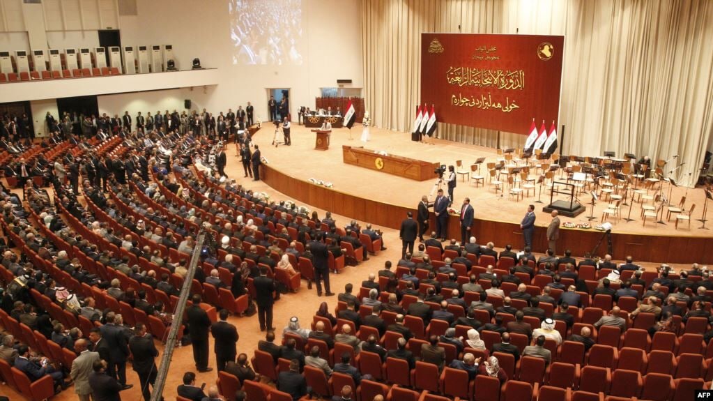 استعفاي نمايندگان جريان صدر و سناريوهاي احتمالي