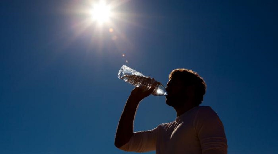 هذا ما يسببه عدم شرب كمية كافية من الماء في الطقس الحار ؟!