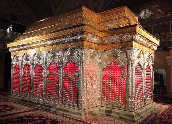 عزت نفس امام حسین (ع) در کلام
