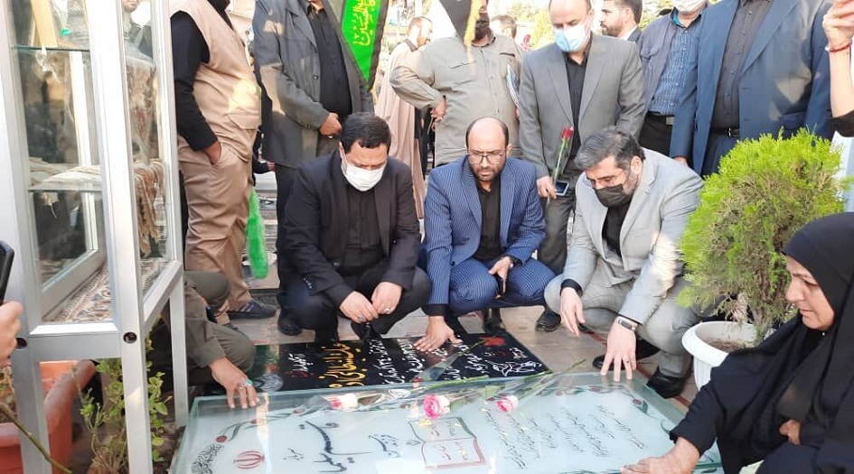 وزير الثقافة الايراني يؤكد على ضرورة الترويج لمدرسة "الشهيد سليماني"