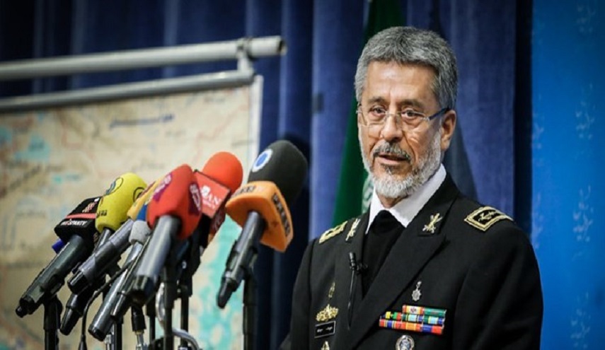 الاميرال سياري: لن يحضر أي بلد في الخليج الفارسي دون اذن ايراني