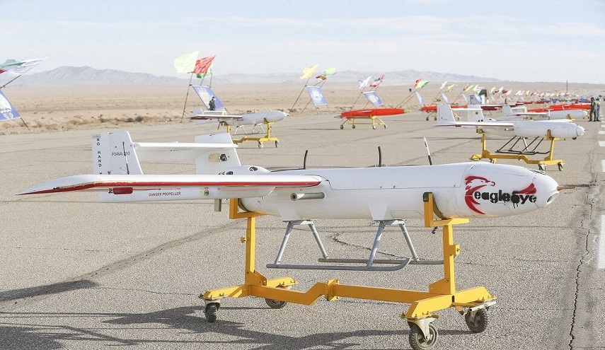 انطلاق المناورات المشتركة لمسيرات الجيش الايراني 