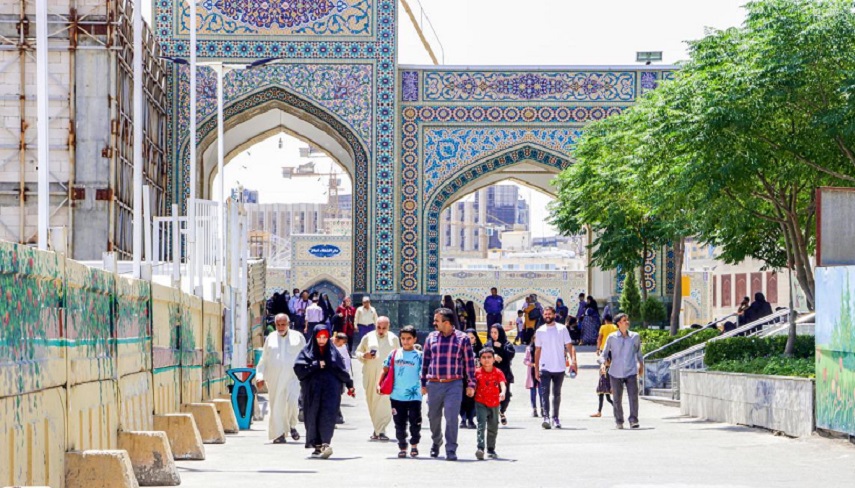 گذری بر هشت گذر تشرف به حرم مطهر امام هشتم(ع)