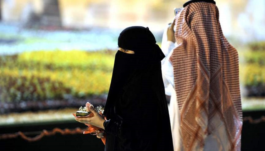 بازار «حراج» ؛ بزرگترين بازار اينترنتي فروش كنيز در عربستان 