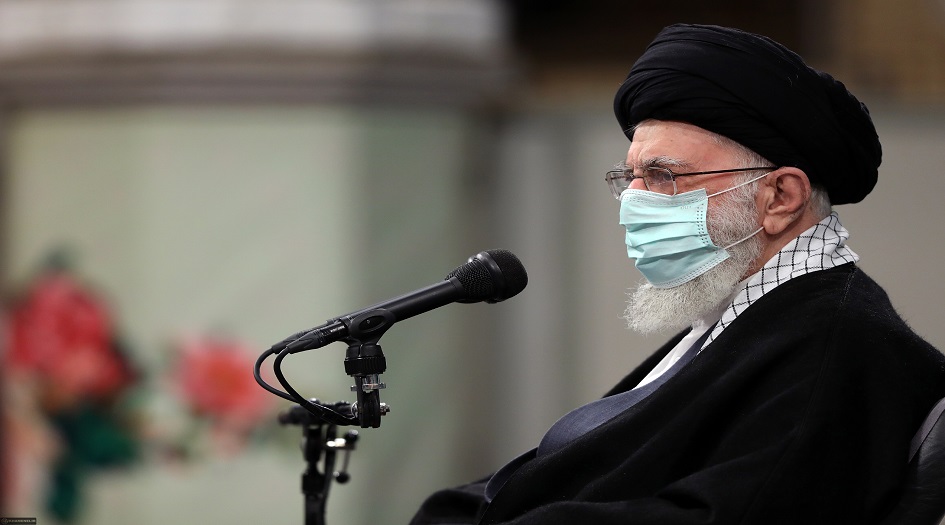 الامام الخامنئي يستقبل عدداً من النخب النسائية 